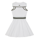 Sleeveless halter dress with a defined waistband detail
Flare silhouette with a pleated skirt
Functional side pockets detail