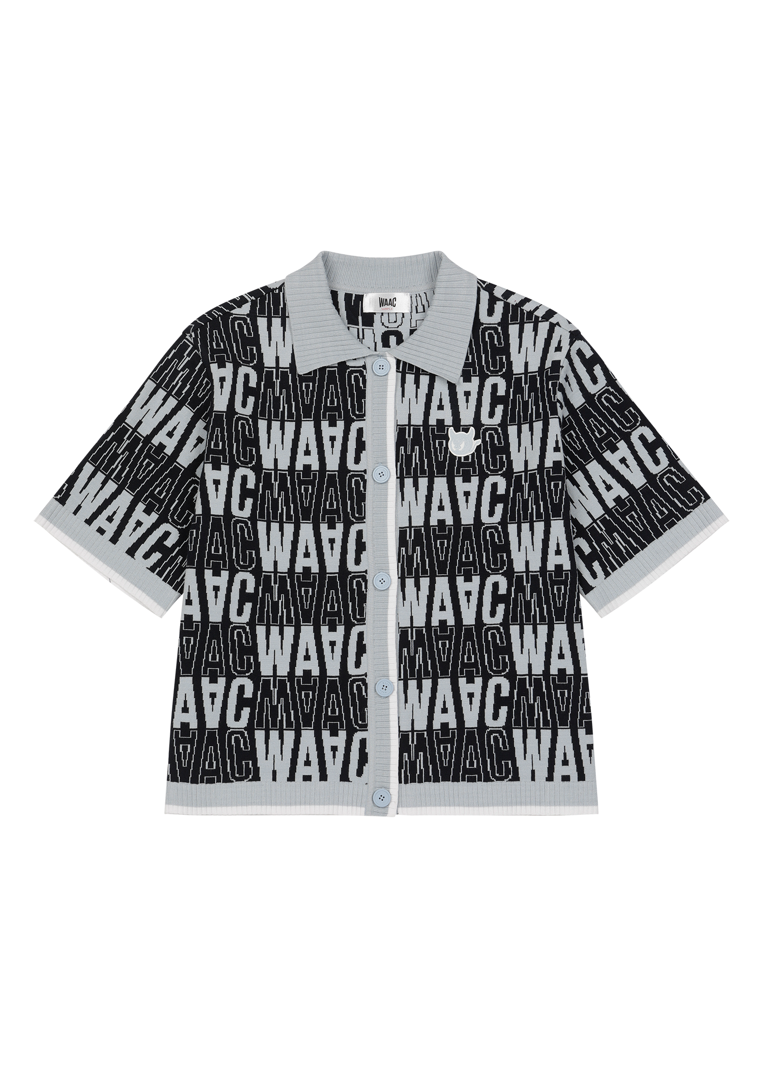 Short-sleeve cardigan with an all-over WAAC pattern
Contrast stripe trim at the cuffs and placket
Light knit texture for everyday wear