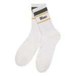 Color 3-pack Socks
Mid-length socks with contrast stripe detail
Simple logo lettering on the cuff
Comes as a three-color pack