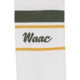 Color 3-pack Socks
Mid-length socks with contrast stripe detail
Simple logo lettering on the cuff
Comes as a three-color pack