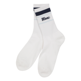 Color 3-pack Socks
Mid-length socks with contrast stripe detail
Simple logo lettering on the cuff
Comes as a three-color pack
