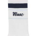 Color 3-pack Socks
Mid-length socks with contrast stripe detail
Simple logo lettering on the cuff
Comes as a three-color pack
