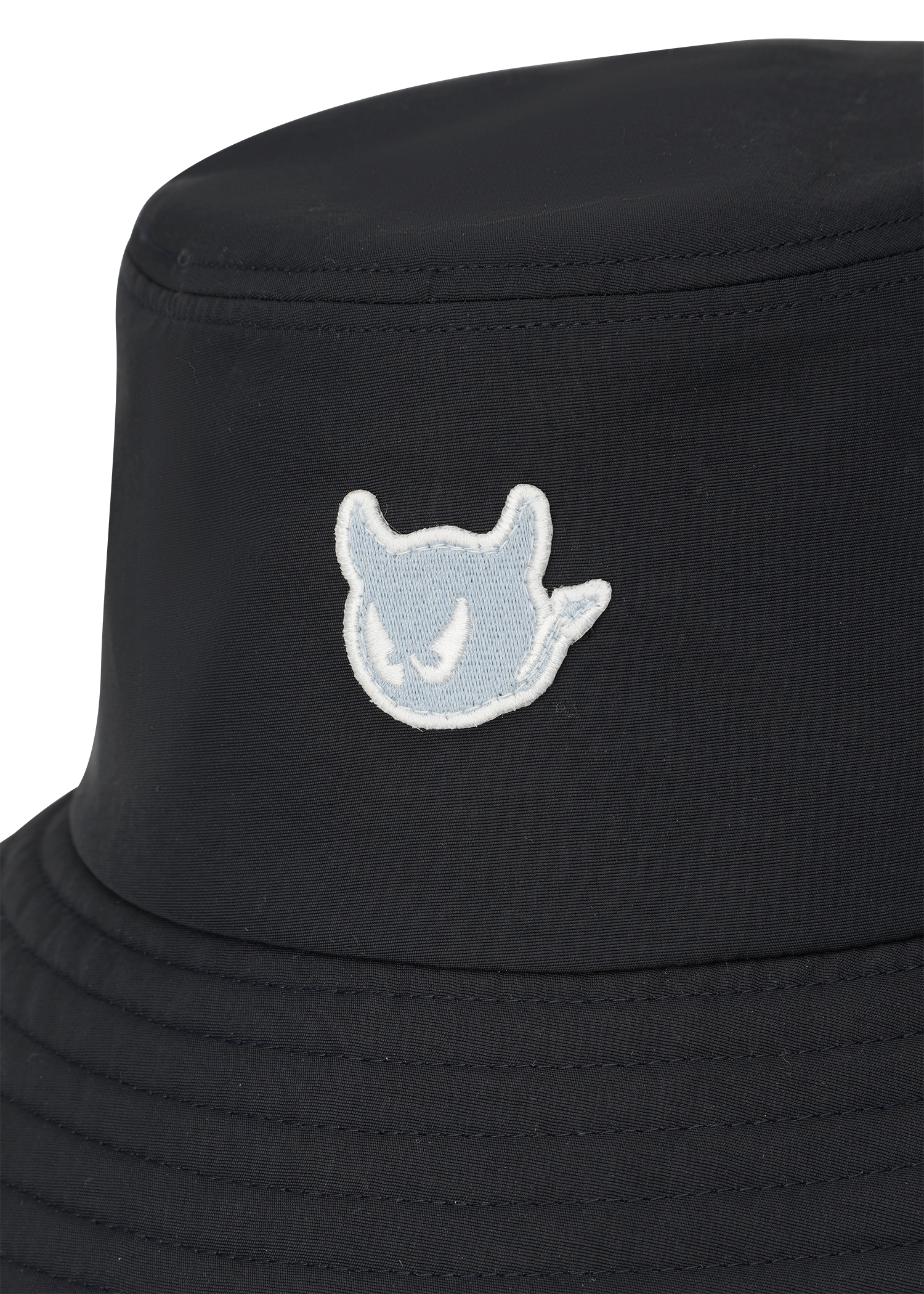 Snapback Bucket Hat
Bucket hat with a snapback-style adjustable back
Front WAACKY emblem detail
Chin strap for a secure and easy fit
